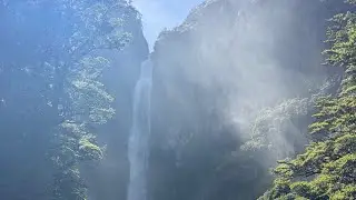 Devil punch bowl waterfall New Zealand 
