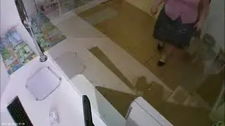 Женщина пришла в аптеку и устроила скандал.