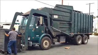 Classic Garbage Truck Compilation - Key Disposal Front Loaders