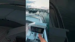 Captain Andy X Taking out a Ultra Luxury Yacht with one Hand