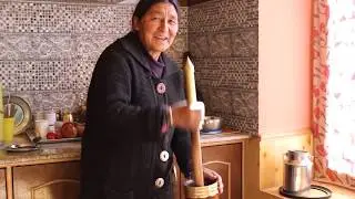 Making of Gur Gur tea Ladakh