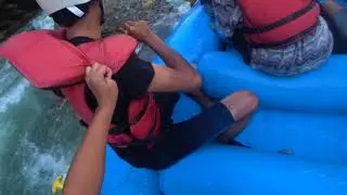 TEESTA : WHITE WATER RAFTING
