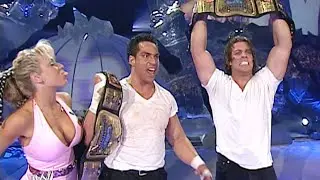 Matt Hardy vs Deuce N' Domino &mdash; Handicap Match: WWE SmackDown June 8, 2007 HD