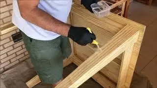 MESA DE PINNUS  - COM FERRAMENTAS N&Atilde;O EL&Eacute;TRICAS   -  MESA DE PINO - CON HERRAMIENTAS NO EL&Eacute;CTRICAS