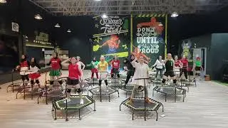 Azukita 3 #sports #dance #olahraga #trampolinedancefitness #fyp #follow #highlights #jump #cardio 