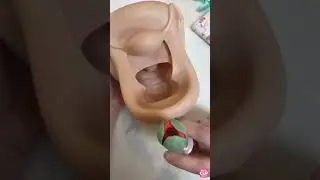 Inserting & Removing the Sunny Cup &mdash; A Menstrual Cup With An Applicator