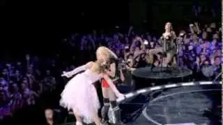 Madonna - Sticky & Sweet Tour (kiss in Buenos Aires)