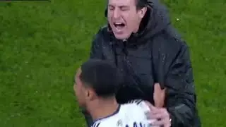 Unai Emery Clashes With Youri Tielemans During Substitution in Aston Villa vs Fenerbah&ccedil;e