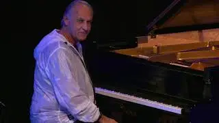 Dejan Pecenko jazz piano - solo