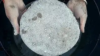 ASMR | Dusty Crumbling & Deep Water Gazing (Sand, Cement, Sawdust)