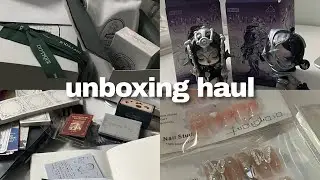 unboxing haul | diptyque, skullpanda blind boxes, aesthetic stationery
