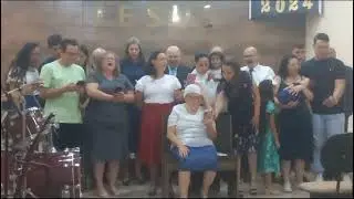 Fam&iacute;lia M&aacute;ximo na passagem de ano para 2024 ADFern&atilde;o SP, Jerusal&eacute;m.