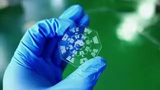 Fused silica glass sheets