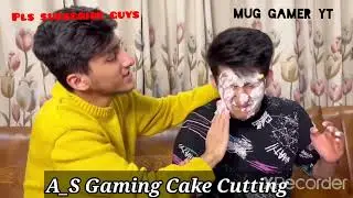 lokeshgamer 🎂cake🍰 cutting @totalgaming @asgaming @tsggaming #gyangaming #totalgaming