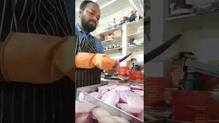 KHAMMAM FOODIES  is live! Onion cutting#trendingshots#viralshots#traditional shots @khammamfoodies 
