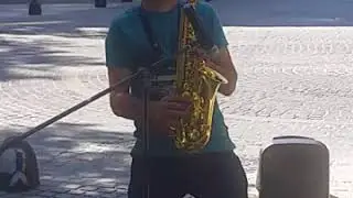 Careless Whisper - Musicos en Mendoza compartiendo un increible solo de Saxo y Guitarra