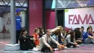 Fama Revolution .  Forman Los grupos