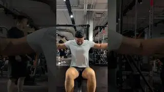 умер со смеха в зале, что за озвучка?!😂 #юмор #gym #gymlife #motivation #прикол