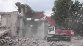 Hyundai HX 520L excavator with Verachtert VT 50 combi-shear - Sagro