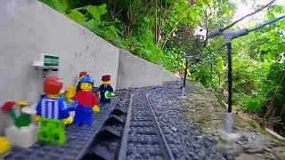 LEGO Train 7898 - Full OnBoard Ride all the Way down in the Garden and back - Drivers View