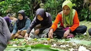 EKSPLORASI PENGETAHUAN EKOLOGI TRADISIONAL TENTANG PEMERTAHANAN SUMBER AIR