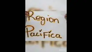 Santiago explicando las caracter&iacute;sticas de la regi&oacute;n pac&iacute;fica