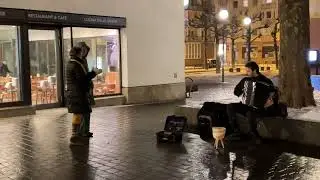 Sergey Sadovoy Akkordeon Altstadt Frankfurt at -3