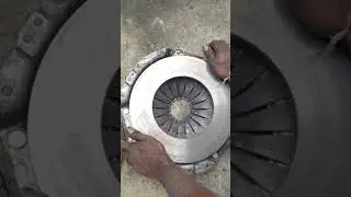 Dismantling of tractor clutch assembly.