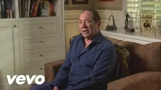 Paul Anka - On recording with Willie Nelson (Interview clip)