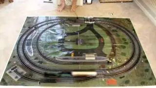 Hornby Trakmat + Extensions A-D with linkwire.AVI