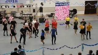 Dombóvári Illyés Gyula gimnázium 12 N szalagtűző tánc 2018 Mamma Mia
