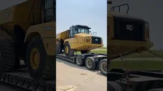 2021 CAT 730 sold and headed to Kansas. #heavyequipment #oversizeload #heavyhaul #caterpillar