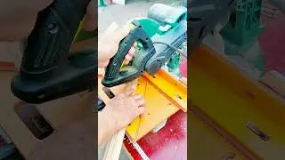 Precise Cuts Made Easy 45&deg; Angle Aid for Frames #45degree #45degreecutting #angleaid #cutting #tools