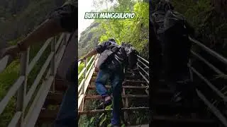 Destinasi Wisata Adrenalin Mendaki Bukit Manggul Joyo Purworejo
