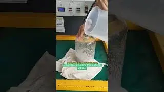 Deburring and polishing machine for numerically controlled processing of aluminum product