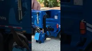 Brand New Toy Garbage Truck #shorts #cool #trucks #toys