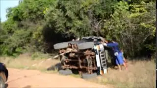 Elephant Attacks Safari Jeep in Yala