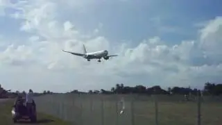 Thomson 767 {winglets} landing barbados