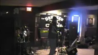 DC at McGinns First2Songs