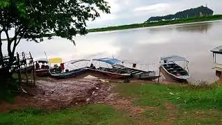 Mostrando as lanchas na Barrinha BA 