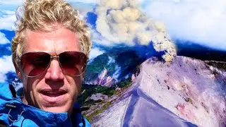 DRAMATIC VOLCANO ABOVE CLOUDS IN COSTA RICA (IRAZU VOLCANO) 2021