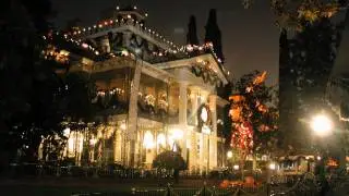 Haunted Mansion Holiday music box