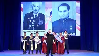 Avraham Yukhanov and the assyrian dance group 