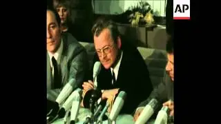 SYND 30-10-72 HIJACKED LUFTHANSA CAPTAIN PRESS CONFERENCE