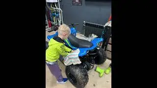 Cfmoto Cforce 110 новый всегда натерают, а старый весь в грязи)