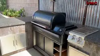 Amazing Outdoor Kitchen Barbecue Dekton Trilium and Sensa Graphite Grey #outdoor kitchen