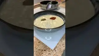 Pasta in white sauce/ Makarona me sos t&euml; bardh&euml;