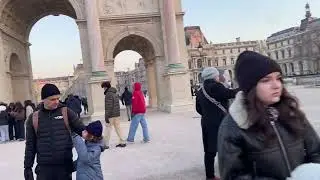 Torre Eiffel,Moseu do Louvre,Paris,França 