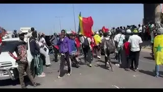 EN DIRECT , Caravane des lions dans les rues de Dakar