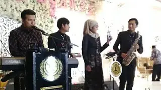 Sesaat kau hadir - Lugielekton feat Emil Dardak
